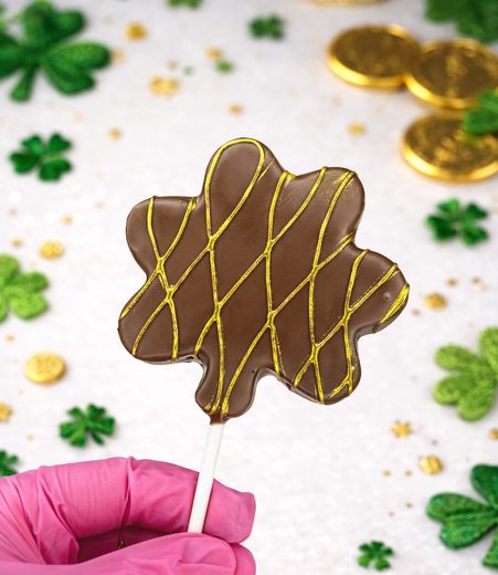 Gold Infinity Drizzle Chocolate Clover