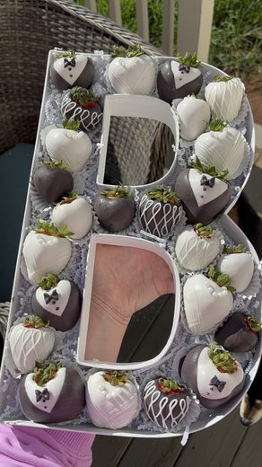 Bride & Groom Strawberries