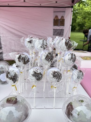 Cookies 'n Cream Cakepops
