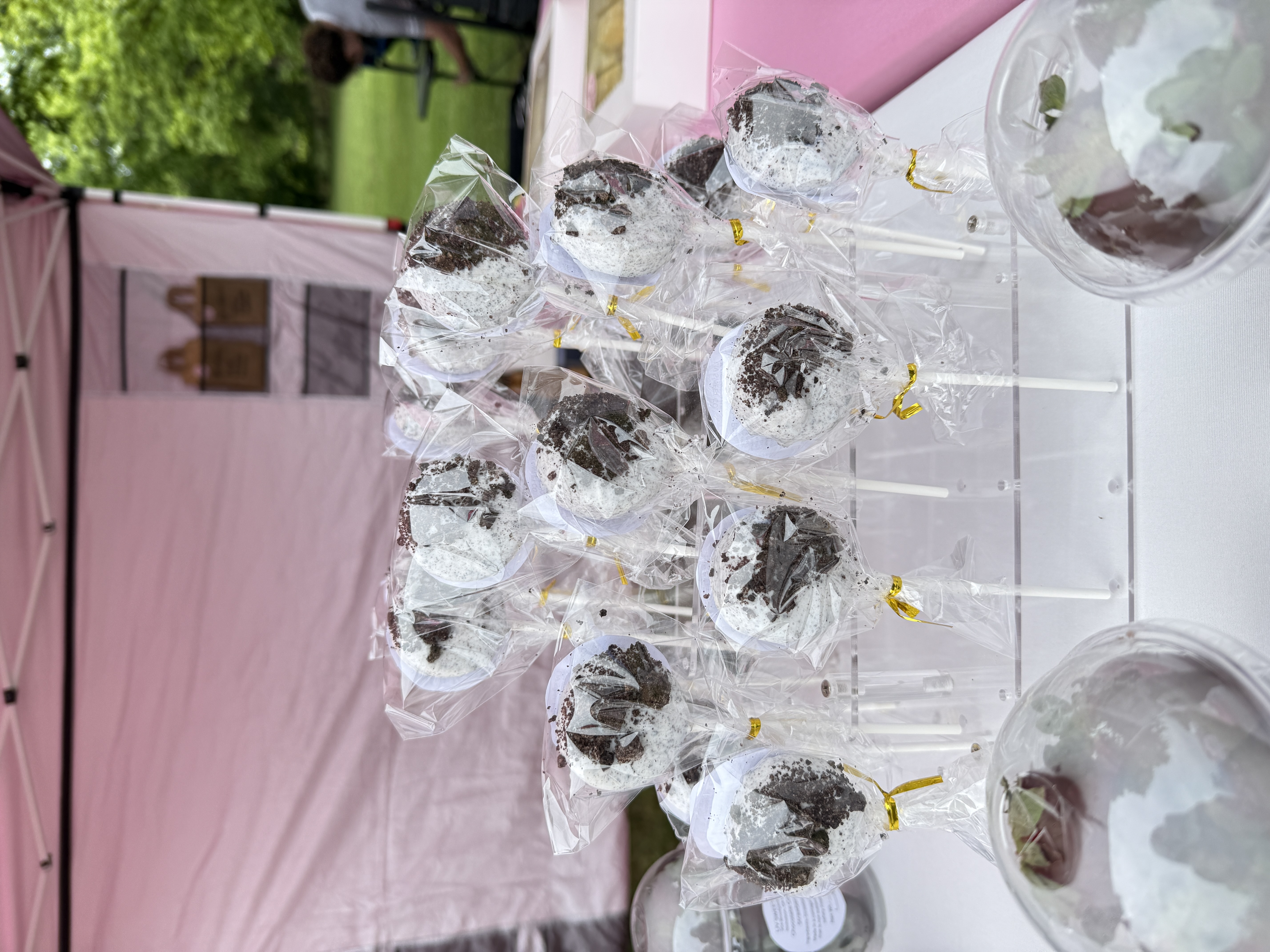 Cookies 'n Cream Cakepops